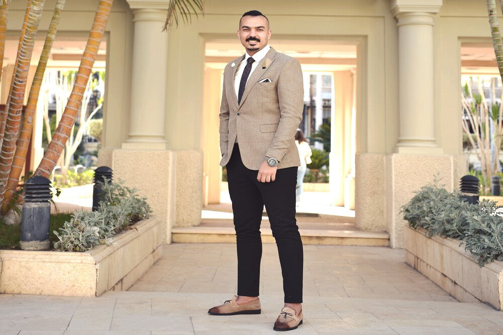Versatile Outfits For Bankers