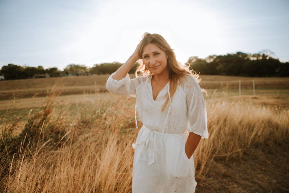 women versatile clothes for travel