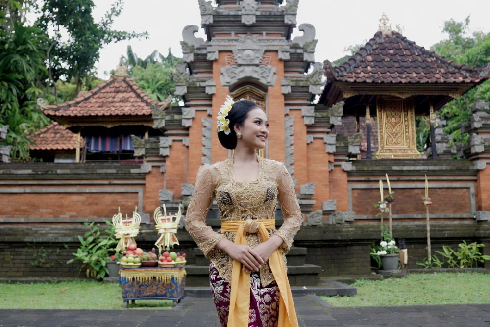 Bali temple dress code what to wear