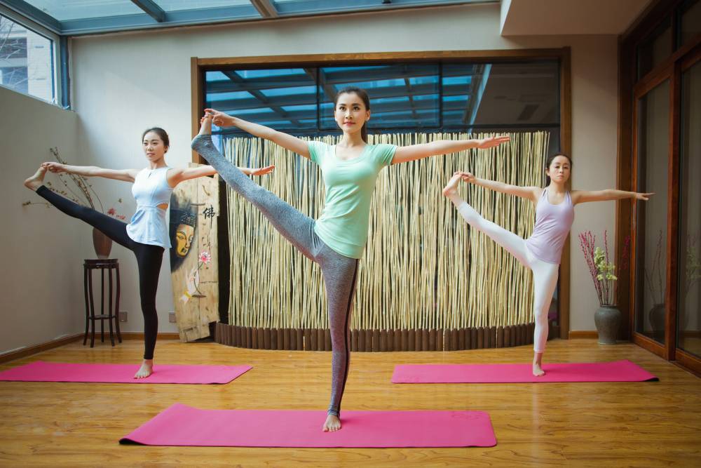 Burning Calories With Yoga guide practice