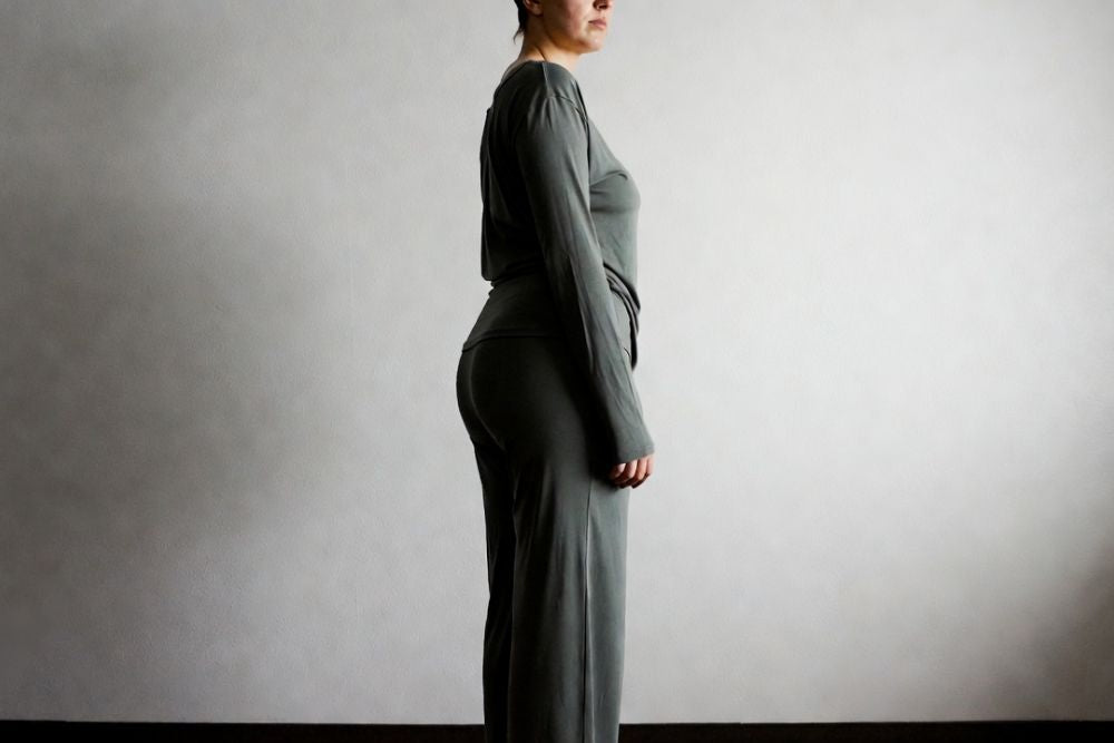 pear shape styling without highlighting hips