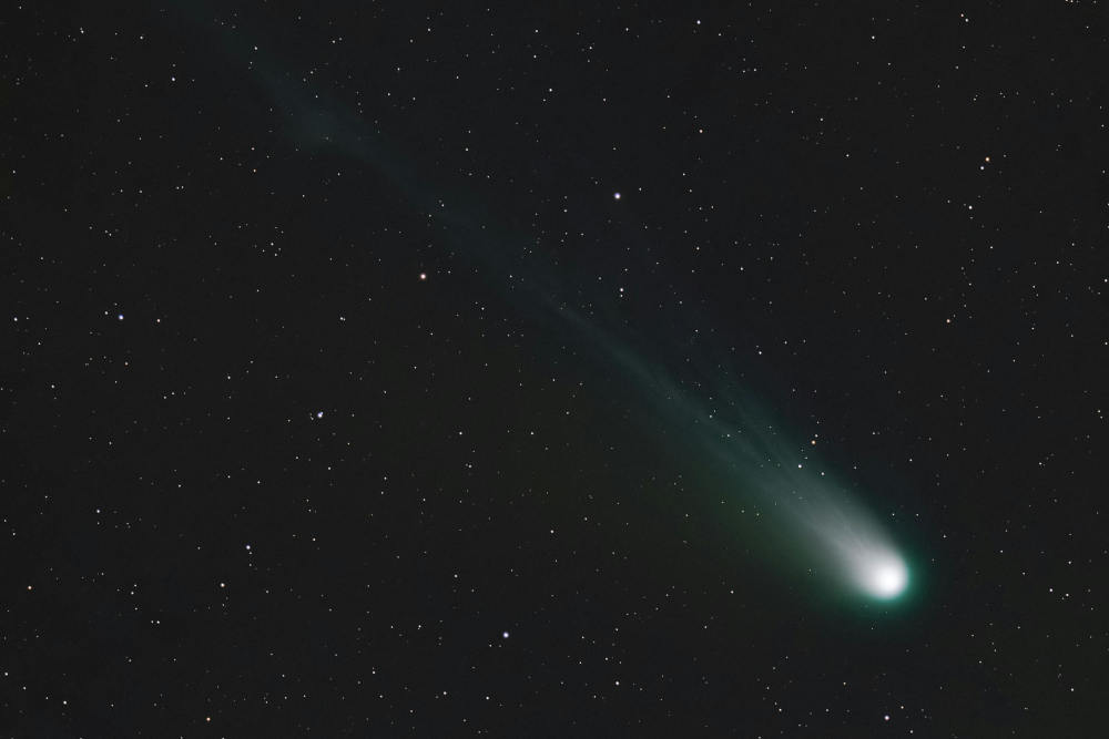 Born During a Comet Sighting? Discover Your Rare Destiny Signs