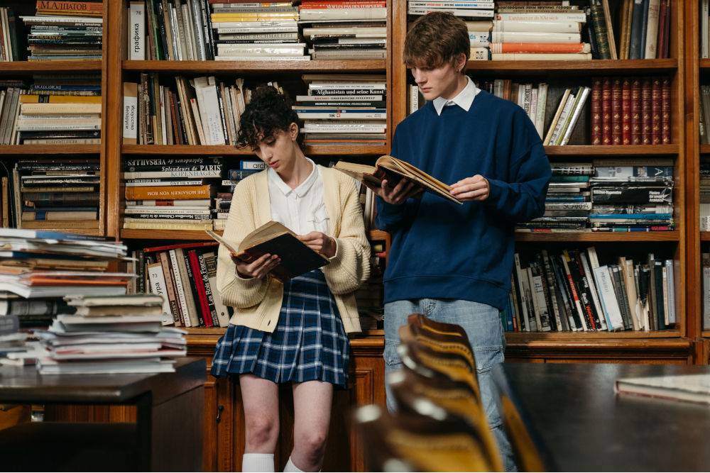 cute library outfits