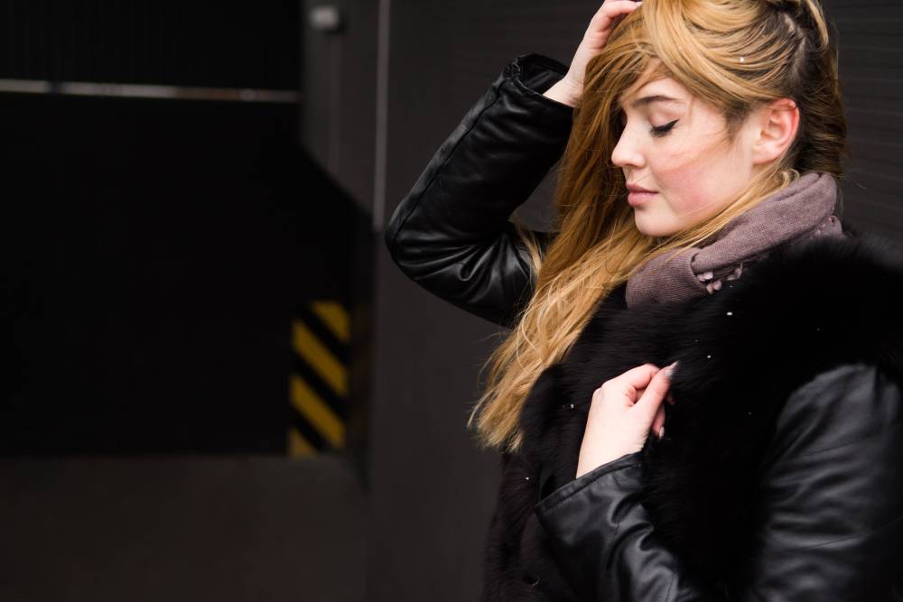leather fur women fashion