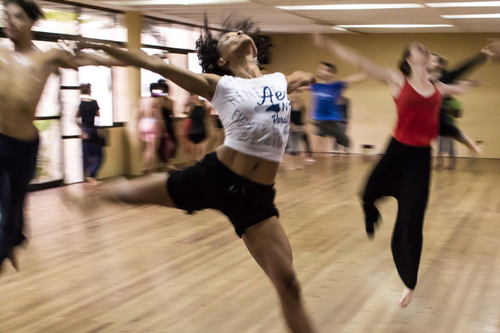 10 Best Fun and Freeform Outfits for Jazz Dance Class | Panaprium