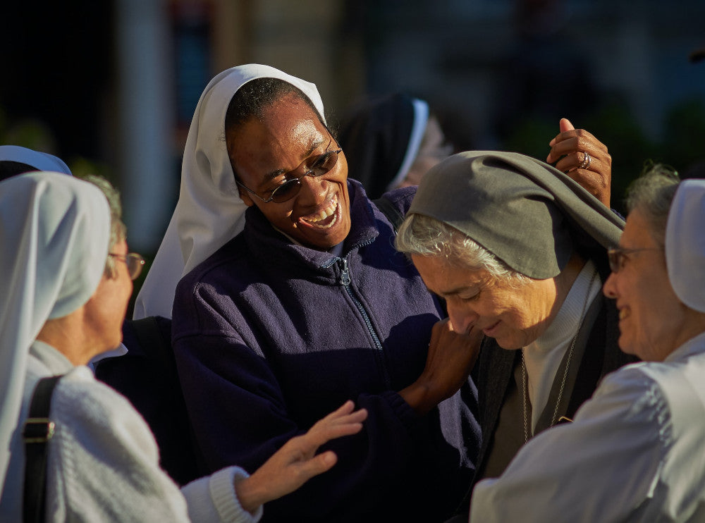 Sisters of Carmel: Rosary making parts, supplies