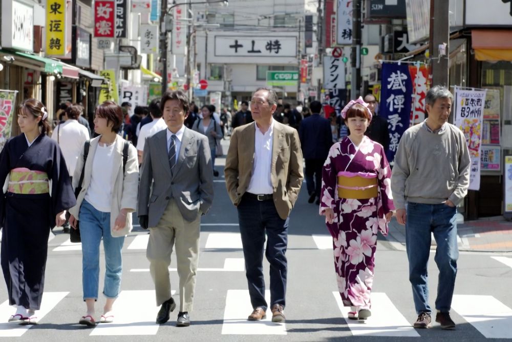 how walking affects fashion in Japan