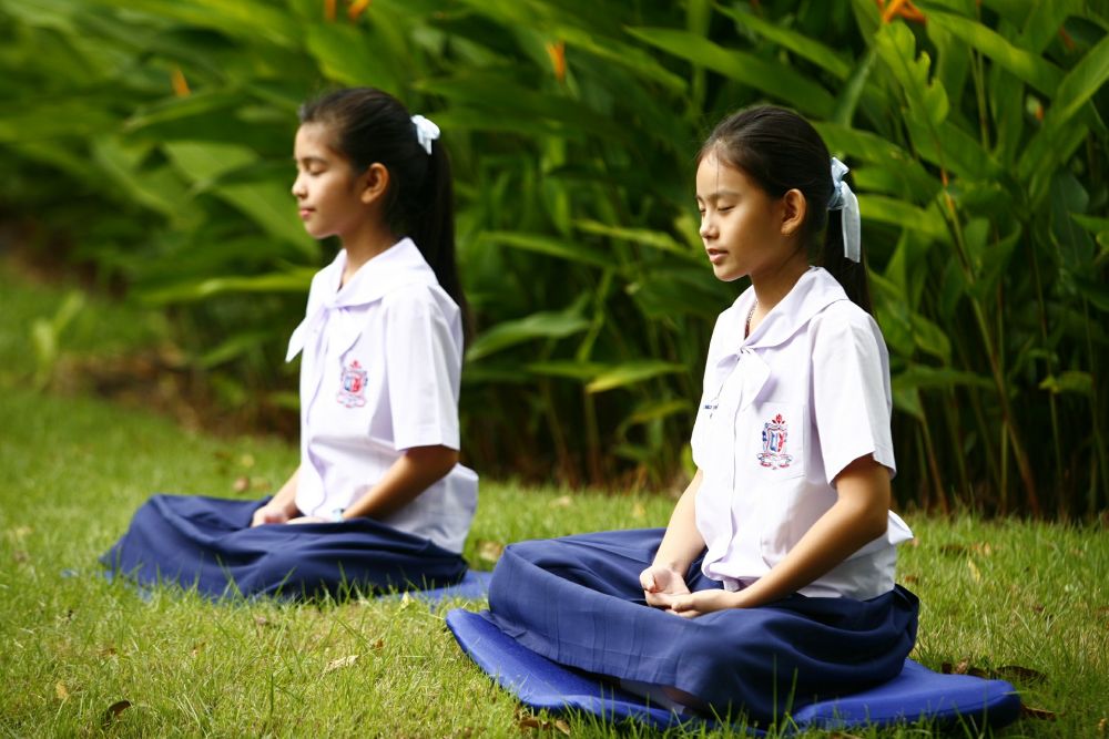 children yoga kapalbhati pranayama