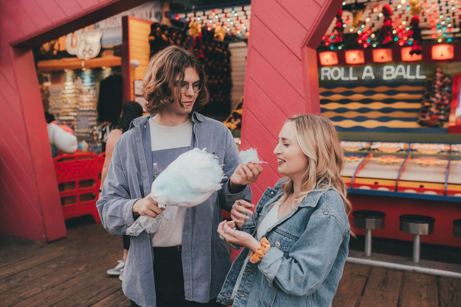 Amusement Park Date Outfits