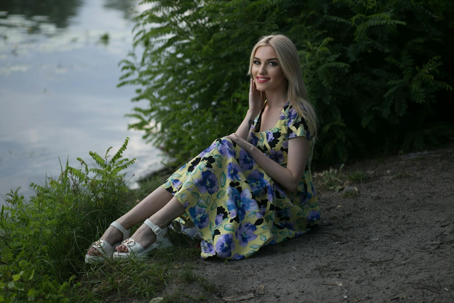 Best dresses for pear body