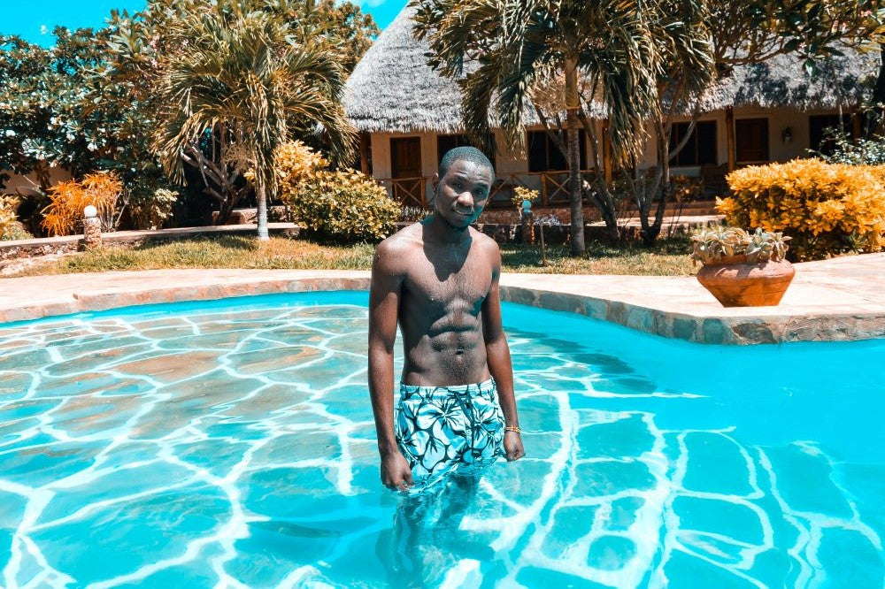 What Wear Under Swim Trunks