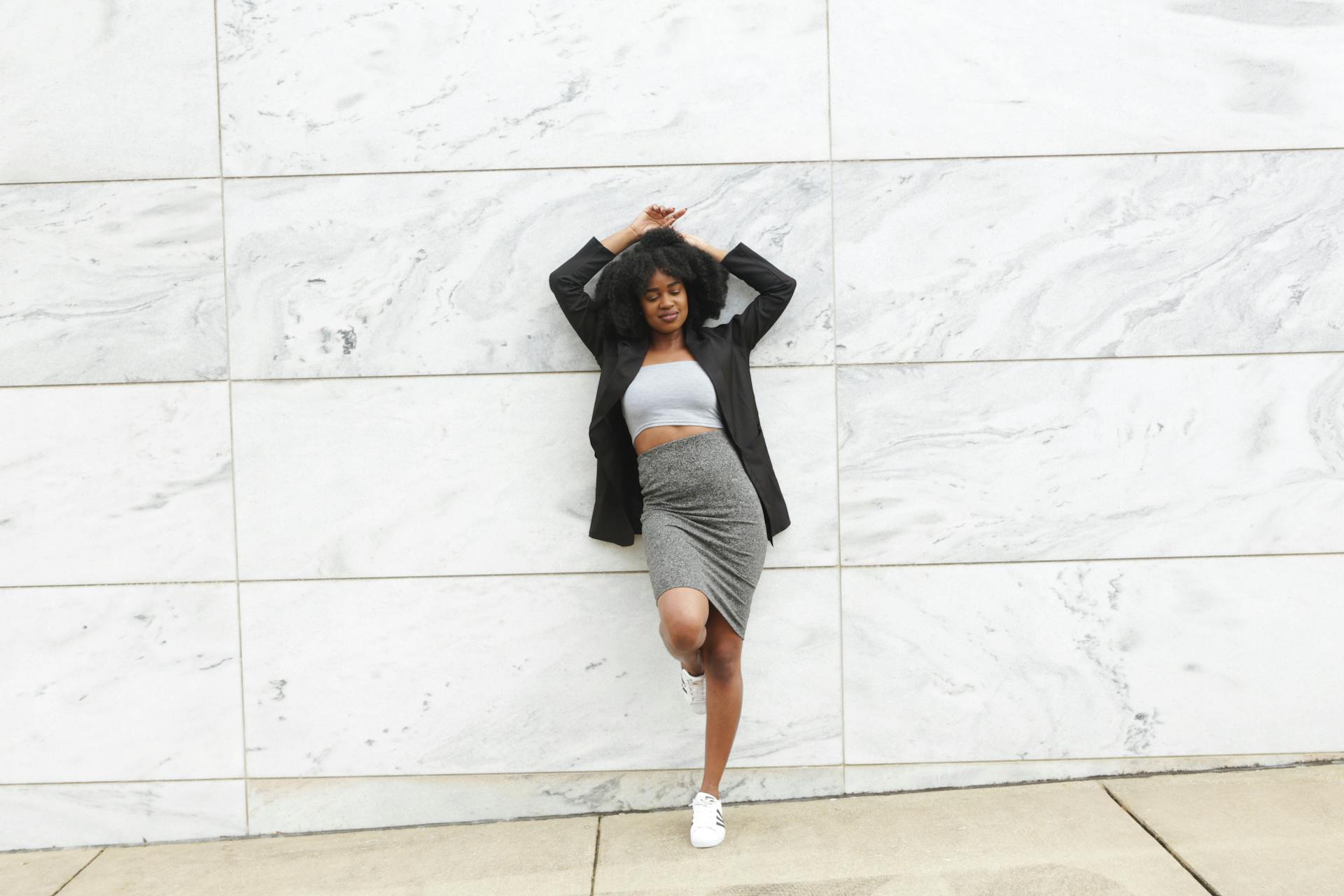 Hourglass figure skirts