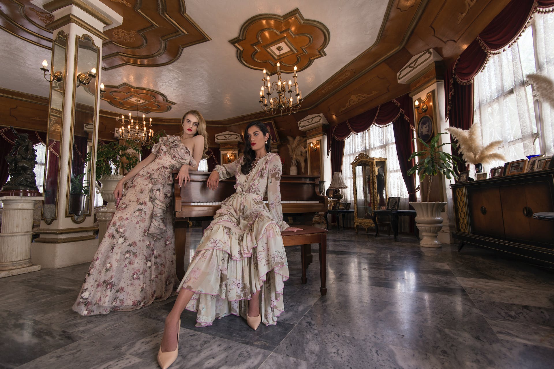 Casino party outfits