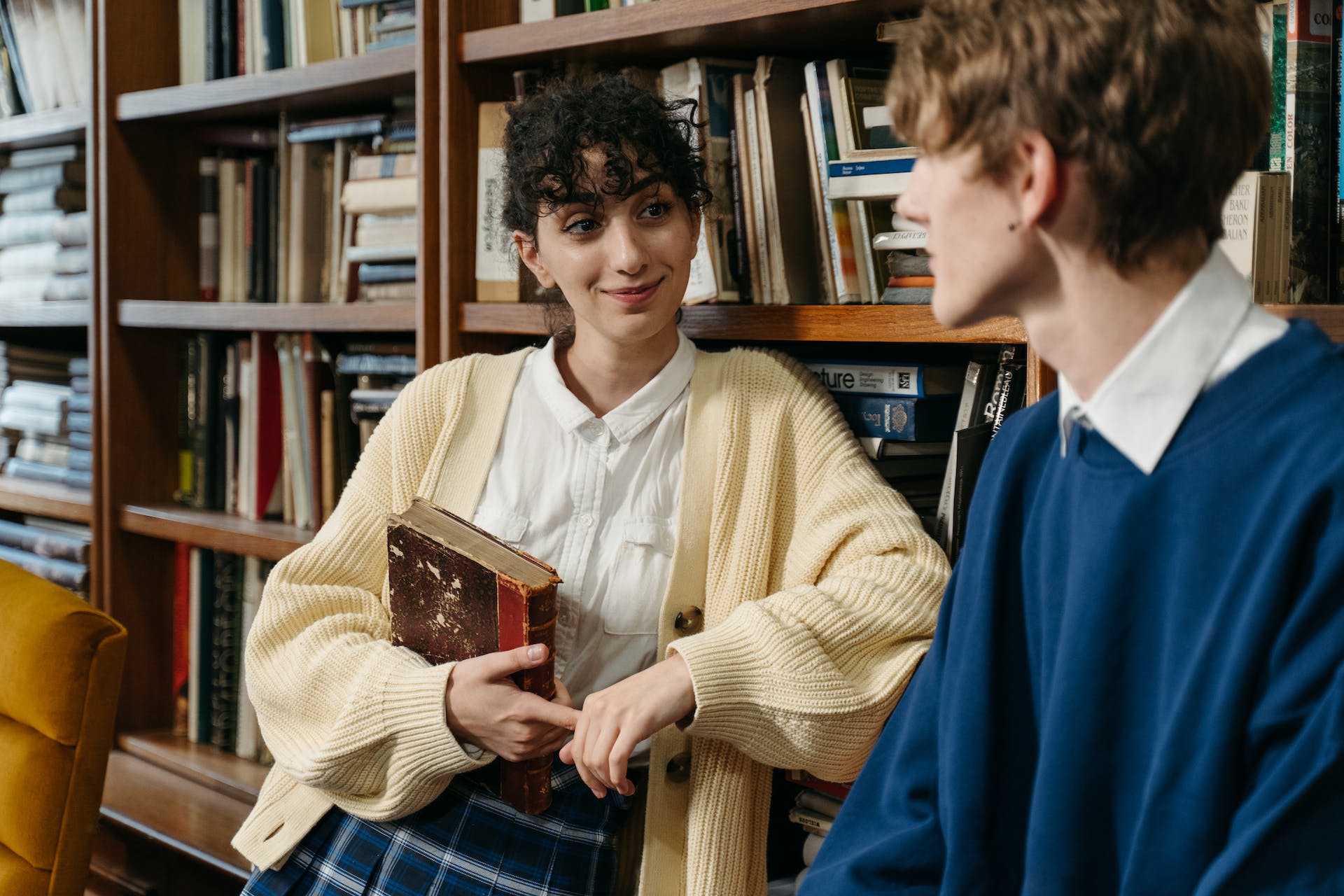 Light Academia Aesthetic Outfits