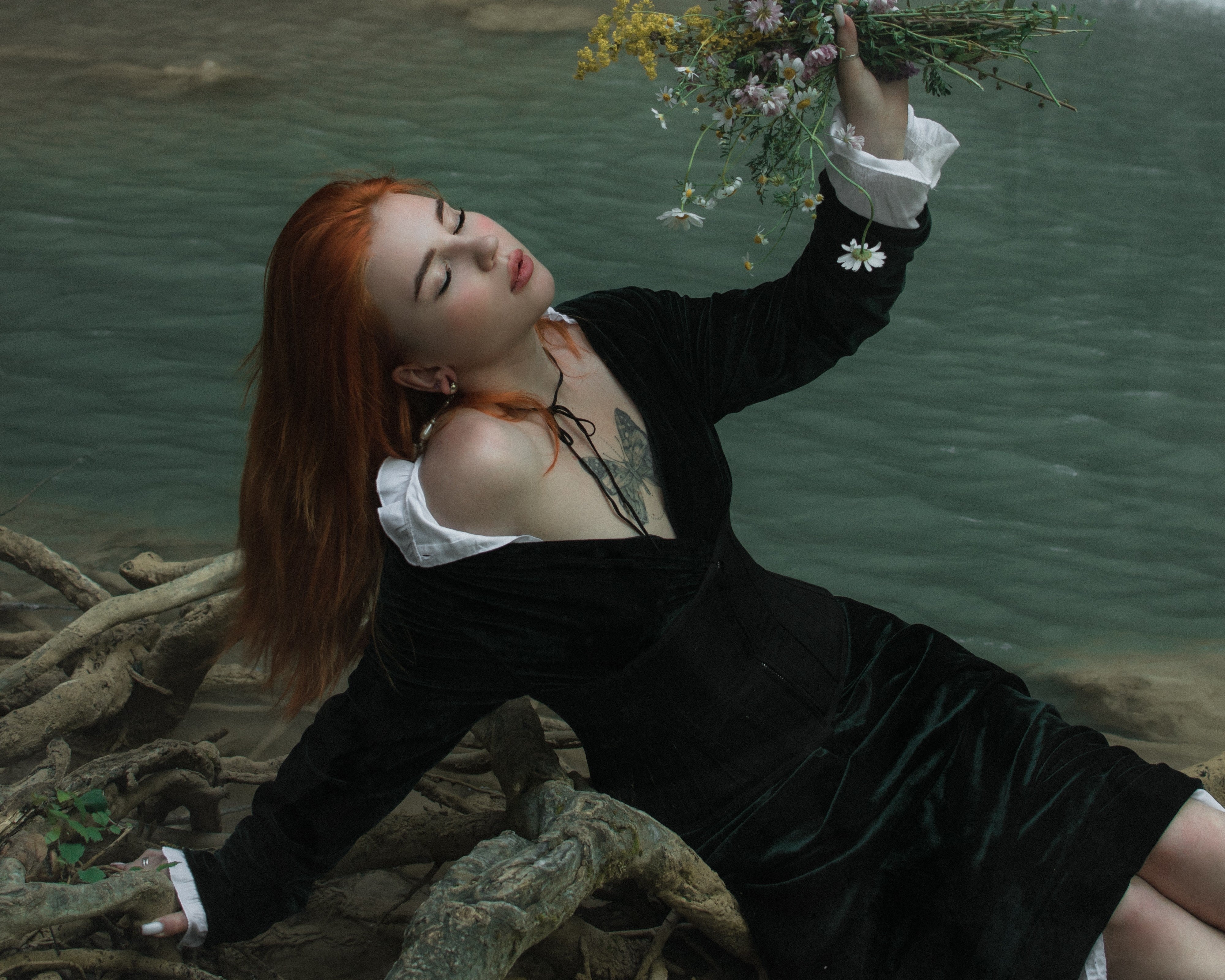 sternum tattoo outfits