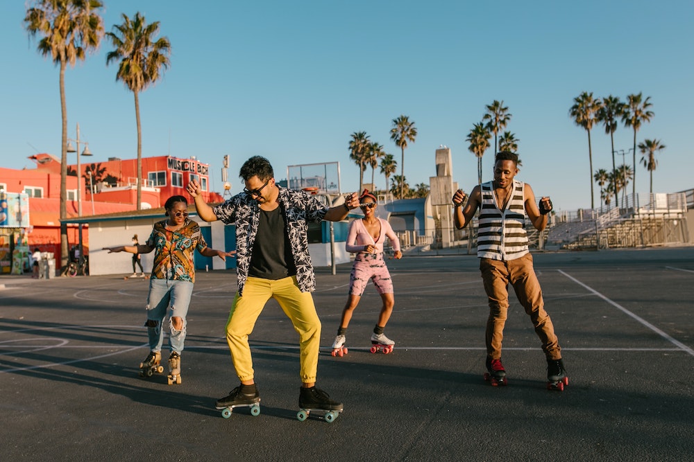 Venice Beach Fashion Men and Women