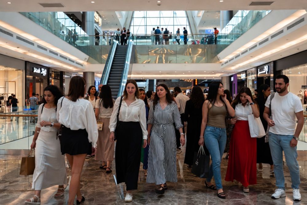 what to wear Dubai mall dress code