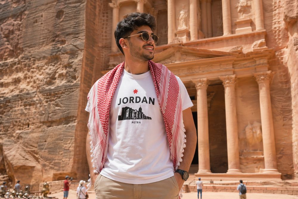 what to wear in Jordan tourist