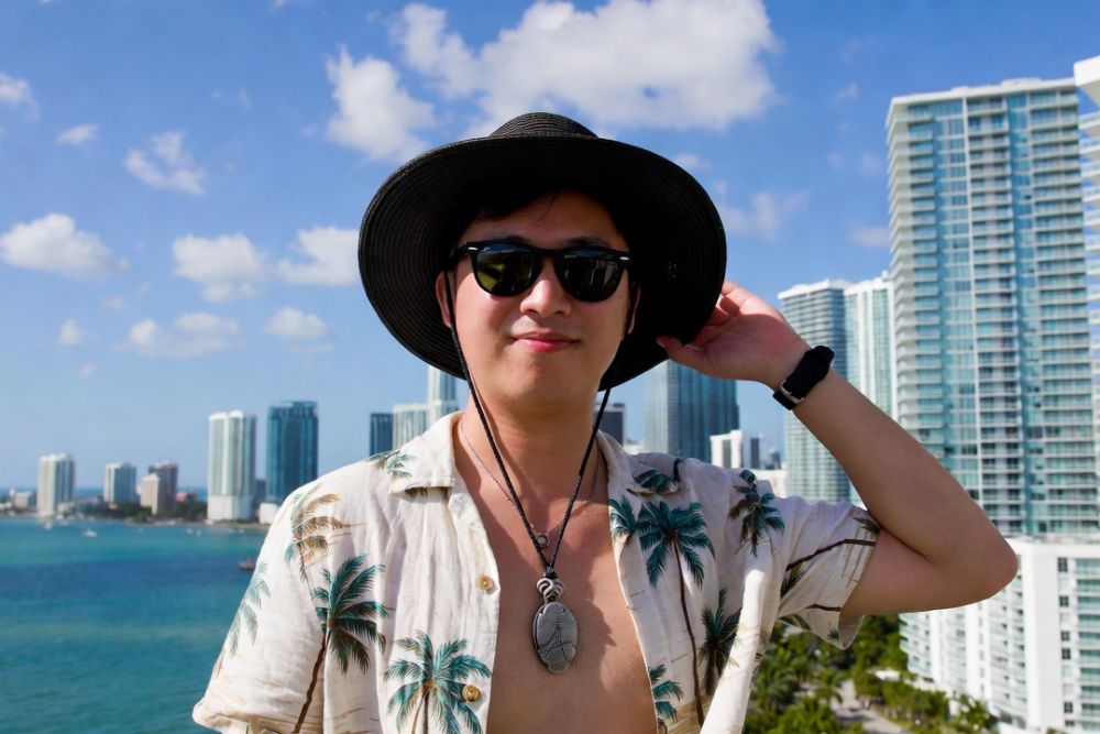 what to wear in Miami as a tourist