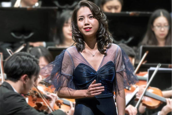classical concert dress What To Wear To A Classical Concert (15 Best Outfits)